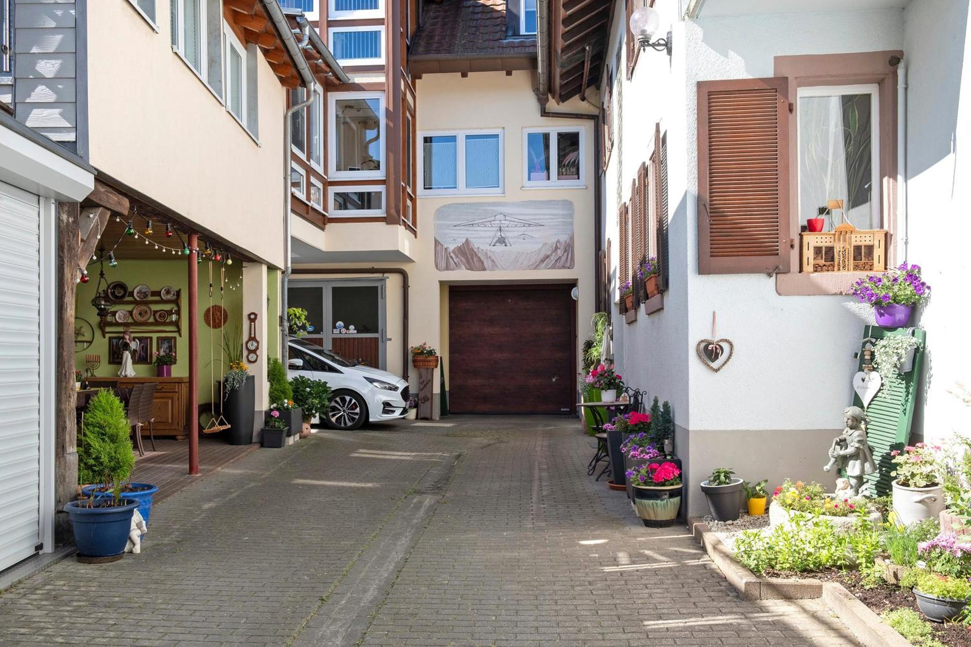 Ferienwohnung Fliegerhorst Endingen am Kaiserstuhl Esterno foto