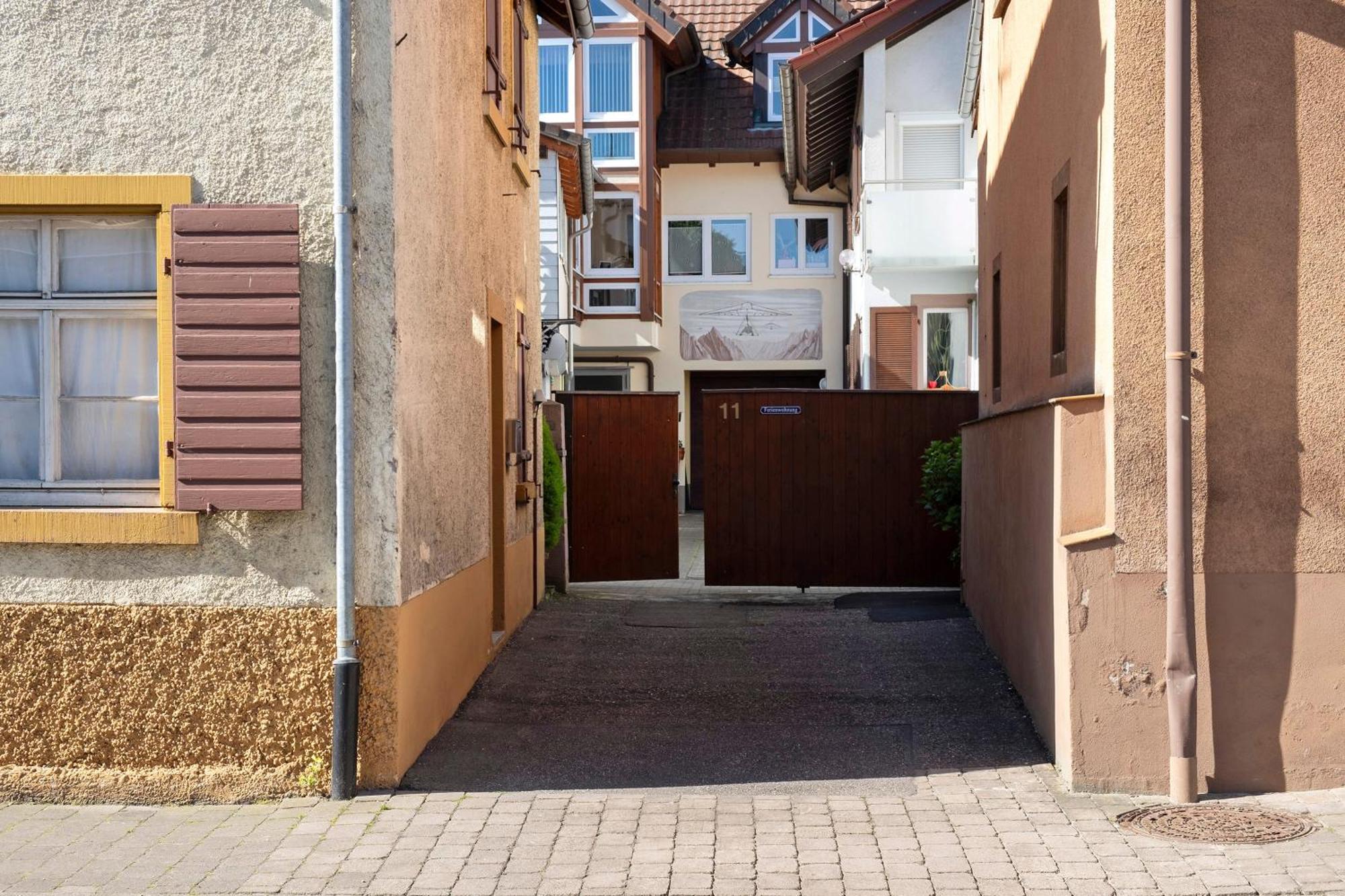 Ferienwohnung Fliegerhorst Endingen am Kaiserstuhl Esterno foto